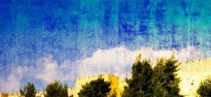 GOLDEN WALL